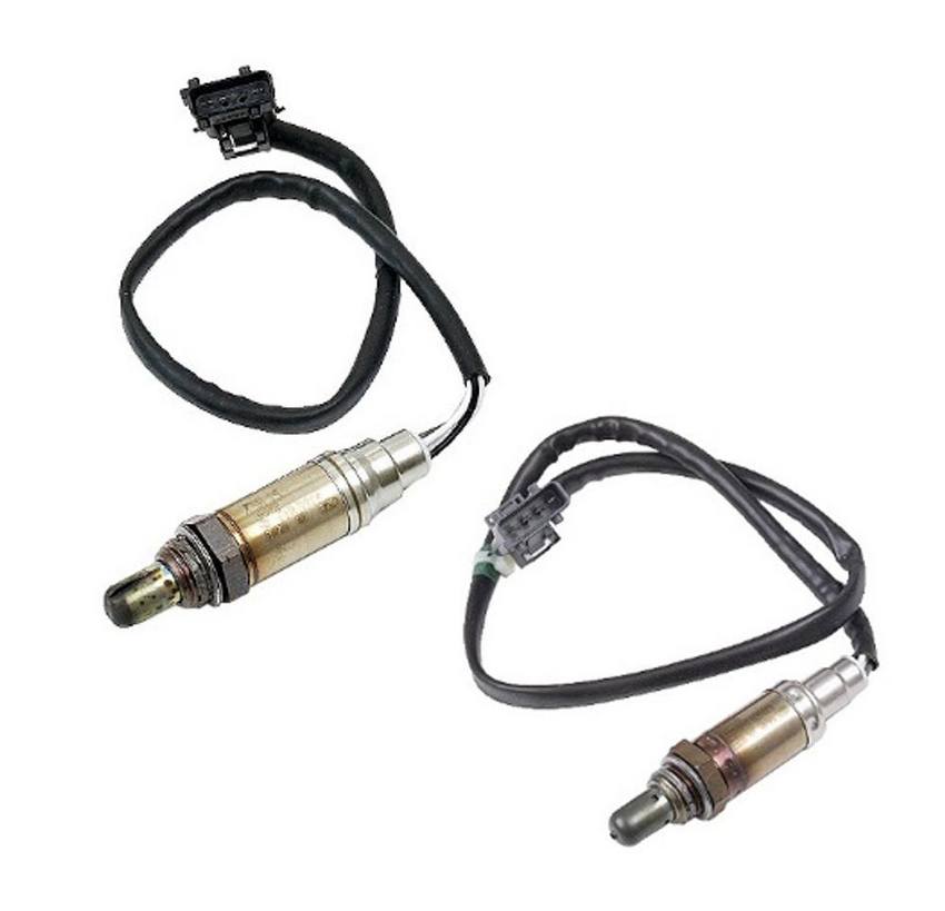 Volvo Oxygen Sensor Set - Upstream and Downstream 9202721 - Bosch 3089732KIT